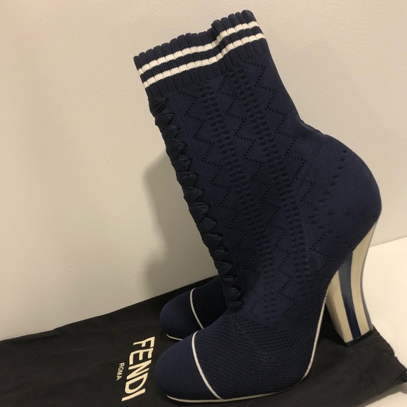 Fendi knit ankle sock boots - Picture 2 of 6